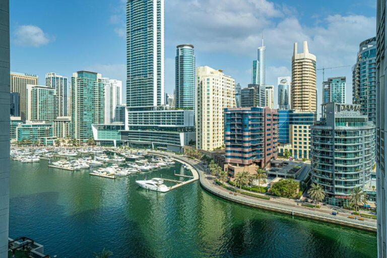 dubai marina view